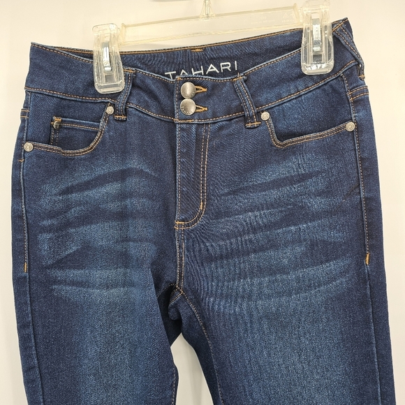 Tahari Mid Rise Medium Wash Non Distressed Skinny Jeans Womens Size 27/4 - Picture 3 of 6
